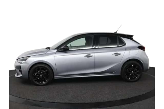 Opel Corsa (2023) thumbnail 3