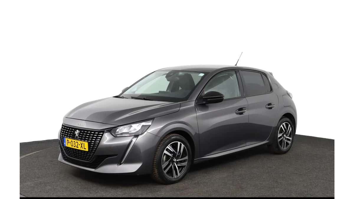 Peugeot 208 (2022) — foto 1