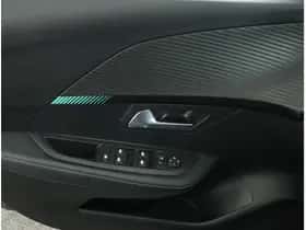 Peugeot 208 (2022) thumbnail 22