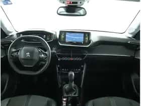 Peugeot 208 (2022) thumbnail 4