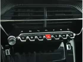 Peugeot 208 (2022) thumbnail 6