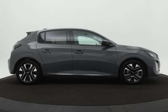 Peugeot 208 (2024) thumbnail 6