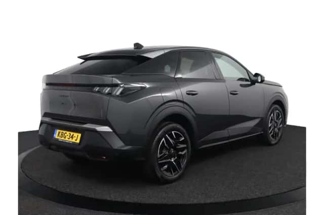 Peugeot 3008 (2025) thumbnail 2
