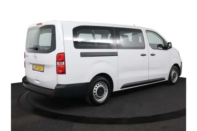 Opel Vivaro-e (2025) thumbnail 2