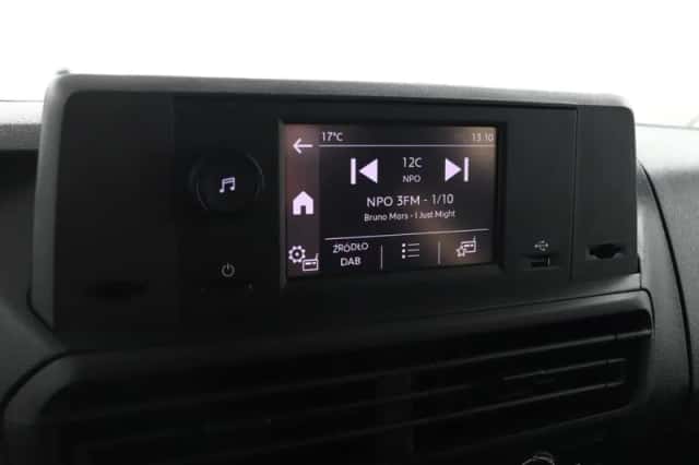 Opel Vivaro-e (2025) thumbnail 11