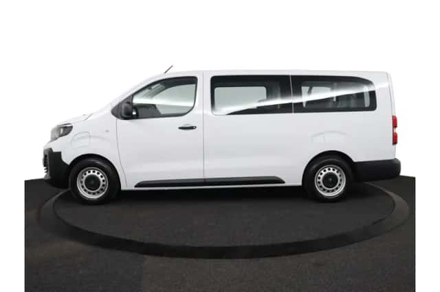 Opel Vivaro-e (2025) thumbnail 3