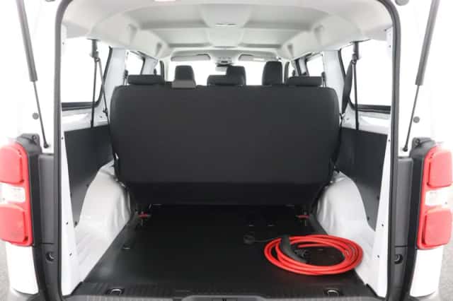Opel Vivaro-e (2025) thumbnail 8