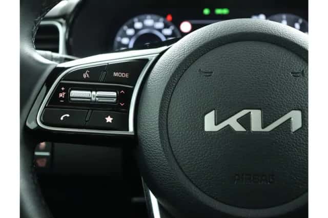 Kia Ceed Sportswagon (2024) thumbnail 16