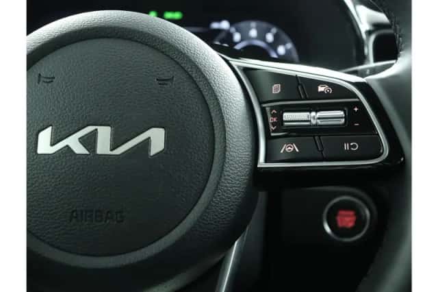 Kia Ceed Sportswagon (2024) thumbnail 17