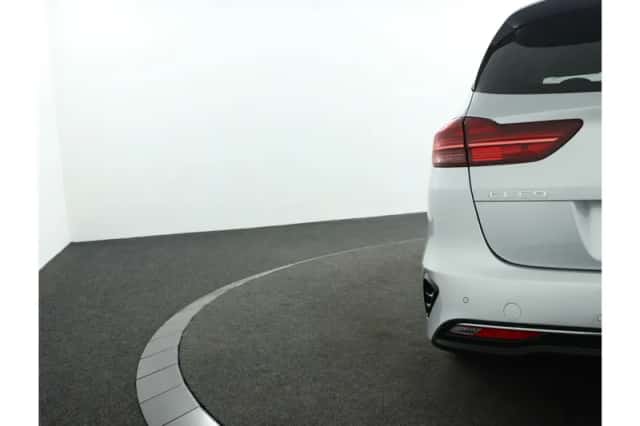 Kia Ceed Sportswagon (2024) thumbnail 33