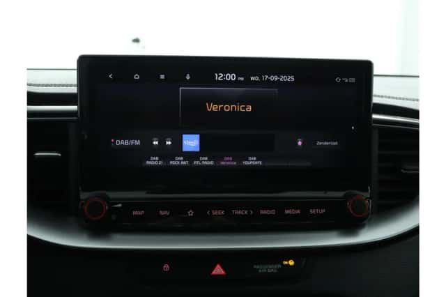 Kia Ceed Sportswagon (2024) thumbnail 6
