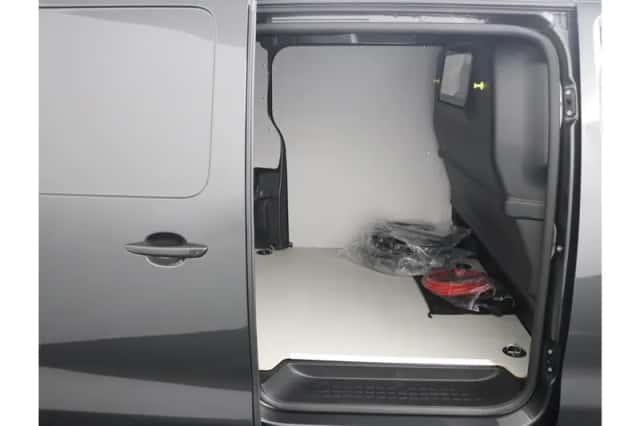 Opel Vivaro-e (2026) thumbnail 13
