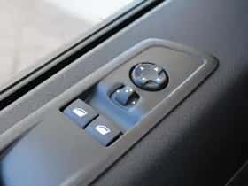 Opel Vivaro-e (2026) thumbnail 17