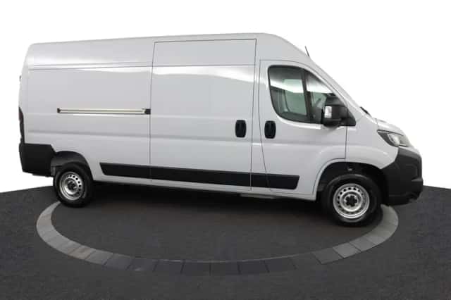 Opel Movano (2025) thumbnail 11