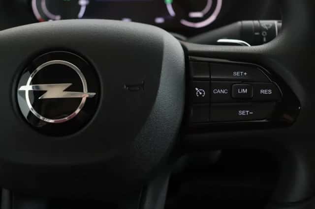 Opel Movano (2025) thumbnail 17