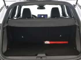 Peugeot 2008 (2025) thumbnail 18