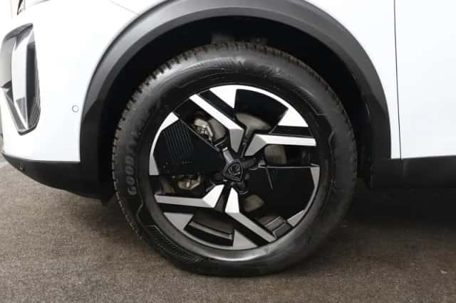 Peugeot 2008 (2025) thumbnail 29