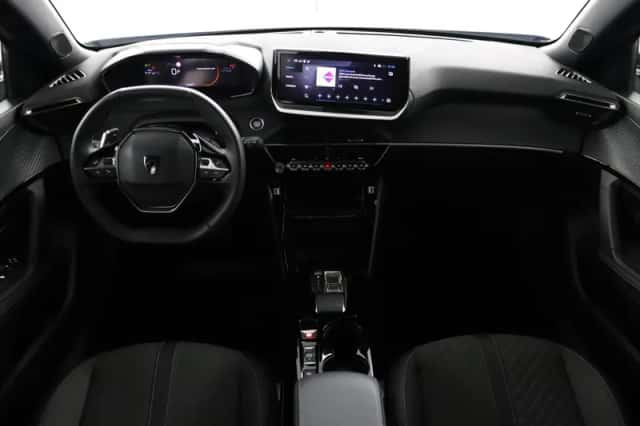 Peugeot 2008 (2025) thumbnail 4
