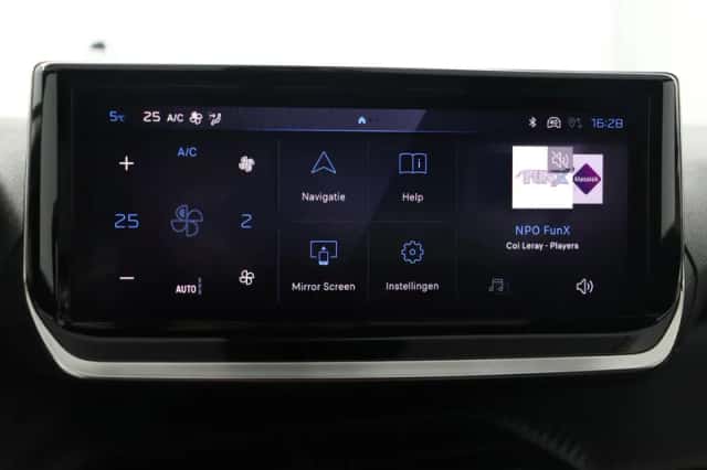 Peugeot 2008 (2025) thumbnail 45