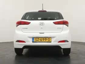 Hyundai i20 (2018) thumbnail 8