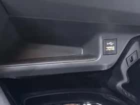 Toyota C-HR (2022) thumbnail 46