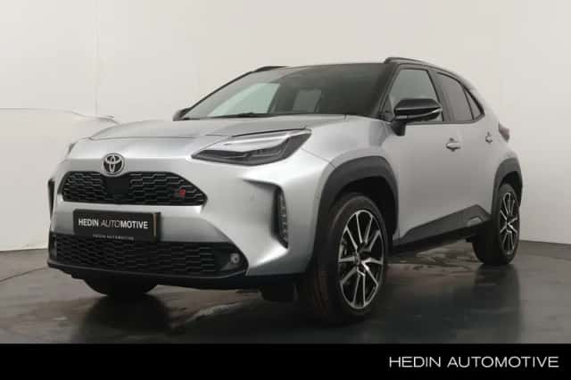 Toyota Yaris Cross (2024) thumbnail 1