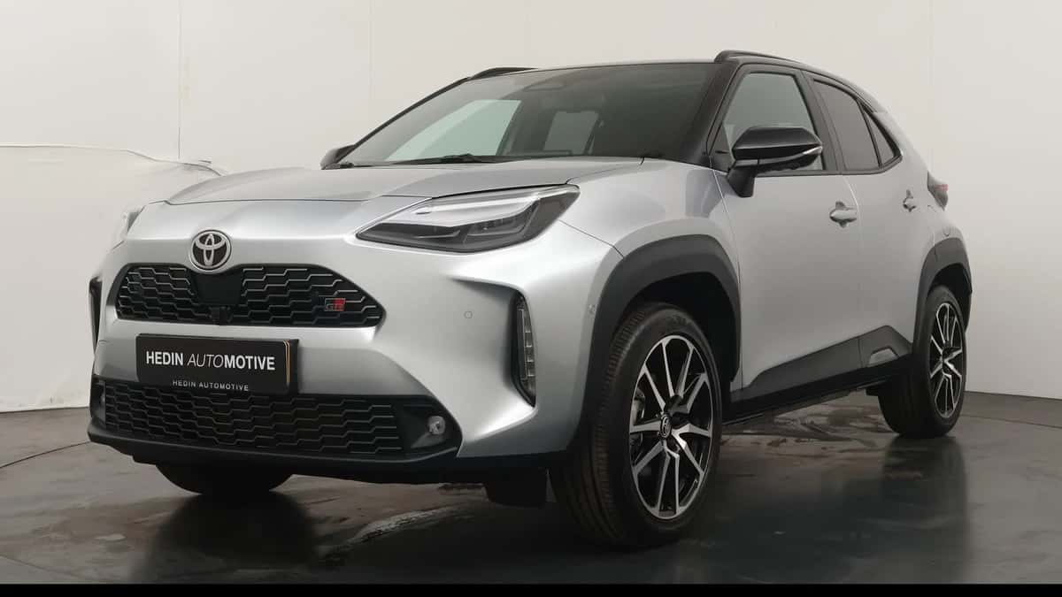 Toyota Yaris Cross (2024) — foto 1
