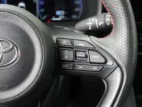 Toyota Yaris Cross (2024) thumbnail 18