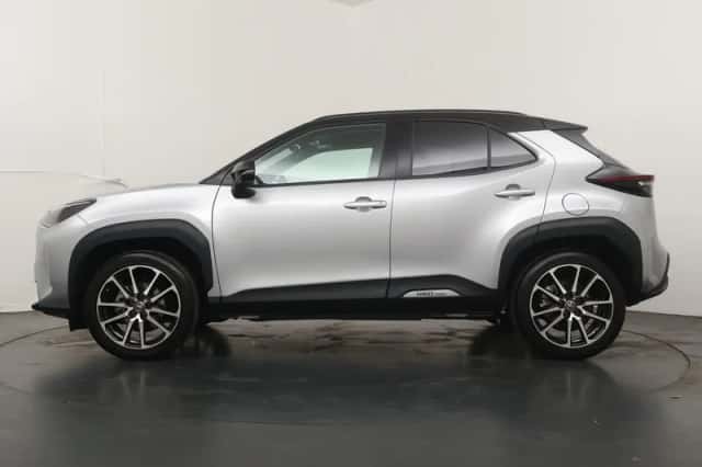 Toyota Yaris Cross (2024) thumbnail 3