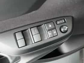 Toyota Yaris Cross (2024) thumbnail 24