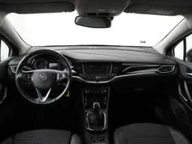 Opel Astra (2022) thumbnail 2
