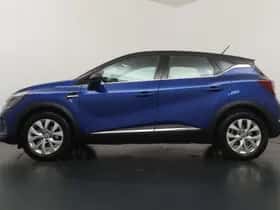 Renault Captur (2022) thumbnail 4