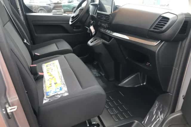 Opel Vivaro-e (2025) thumbnail 2