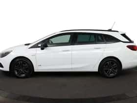 Opel Astra (2022) thumbnail 3