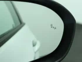 Opel Astra (2022) thumbnail 35