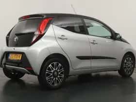 Toyota Aygo (2019) thumbnail 2