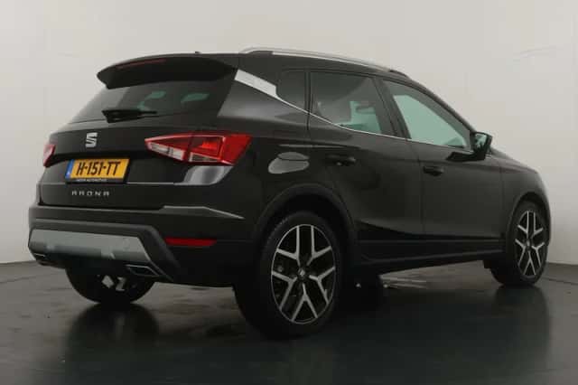 SEAT Arona (2020) thumbnail 2