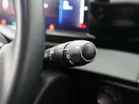 Opel Astra (2023) thumbnail 25