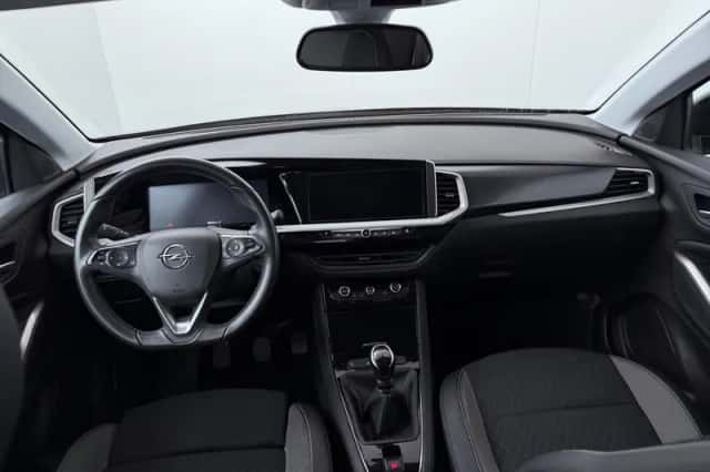 Opel Grandland (2022) thumbnail 4