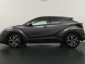 Toyota C-HR (2021) thumbnail 3