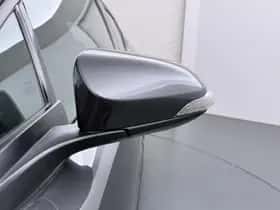 Toyota C-HR (2021) thumbnail 31
