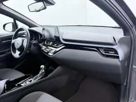 Toyota C-HR (2021) thumbnail 37