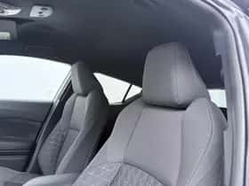 Toyota C-HR (2021) thumbnail 47