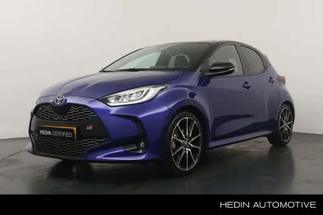 Toyota Yaris (2024) thumbnail 1