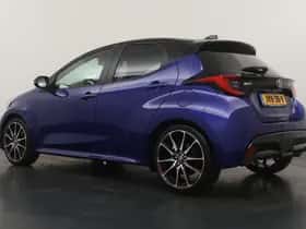 Toyota Yaris (2024) thumbnail 3