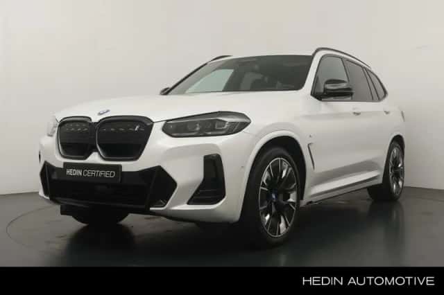 BMW iX3 (2022) thumbnail 1