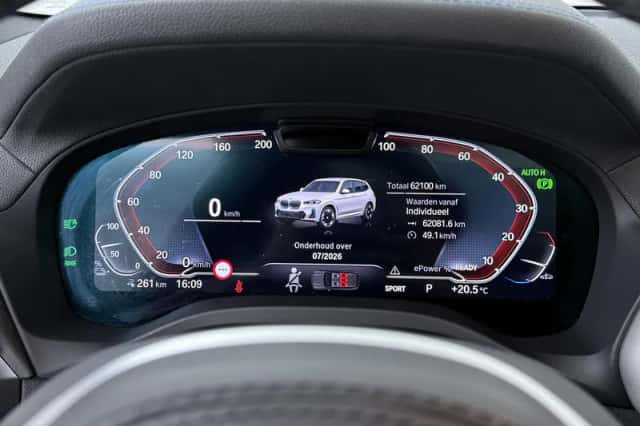 BMW iX3 (2022) thumbnail 6