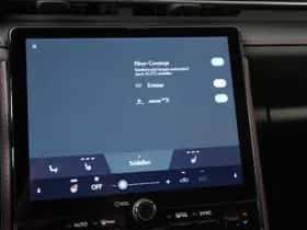 Lexus LBX (2024) thumbnail 25
