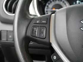 Suzuki Vitara (2022) thumbnail 17