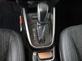 Suzuki Vitara (2022) thumbnail 21